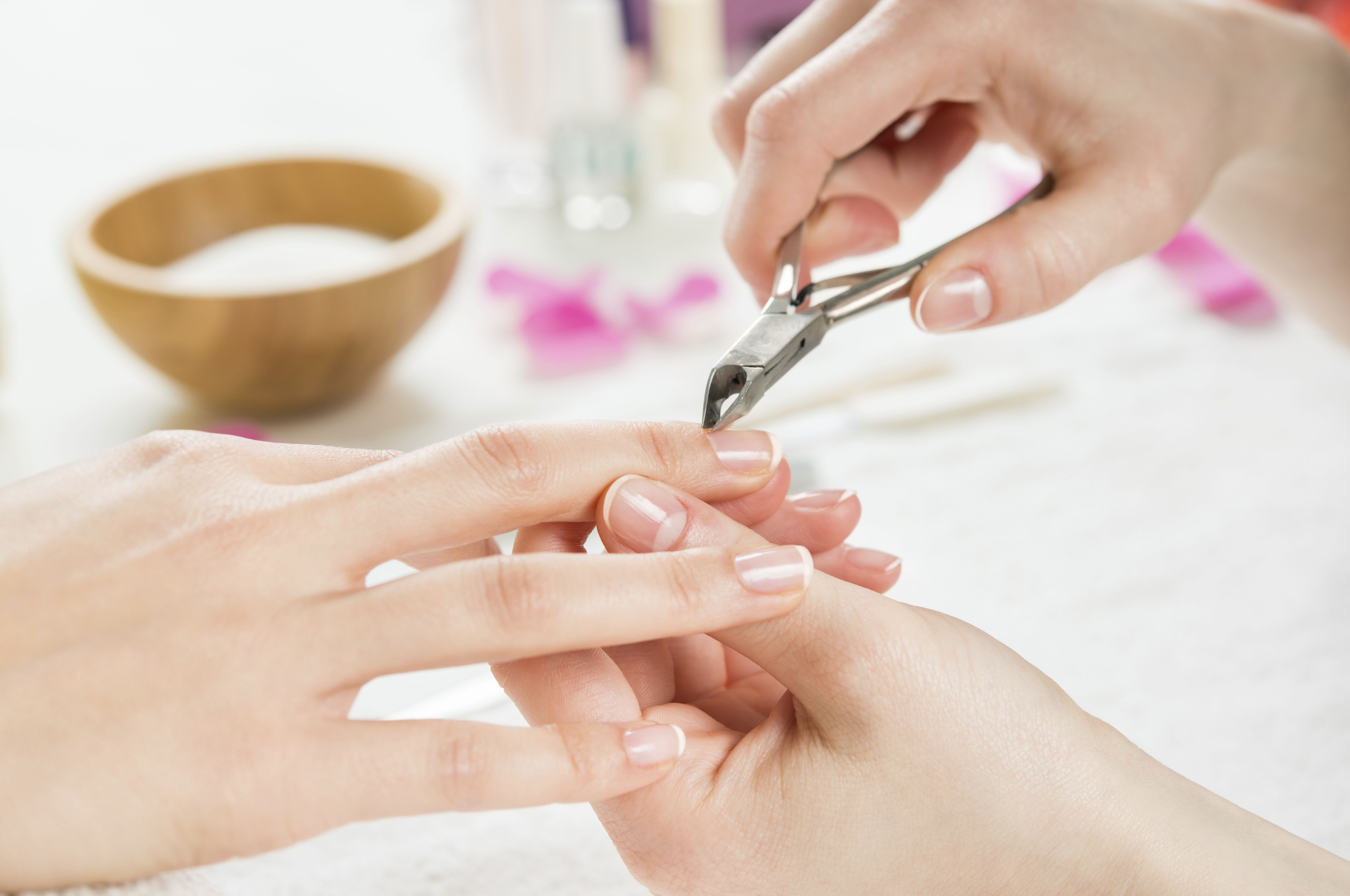 Manicura y pedicura: Salud y Belleza de Herbolario Salud y Belleza Manicura y pedicura: Salud y Belleza de Herbolario Salud y Belleza