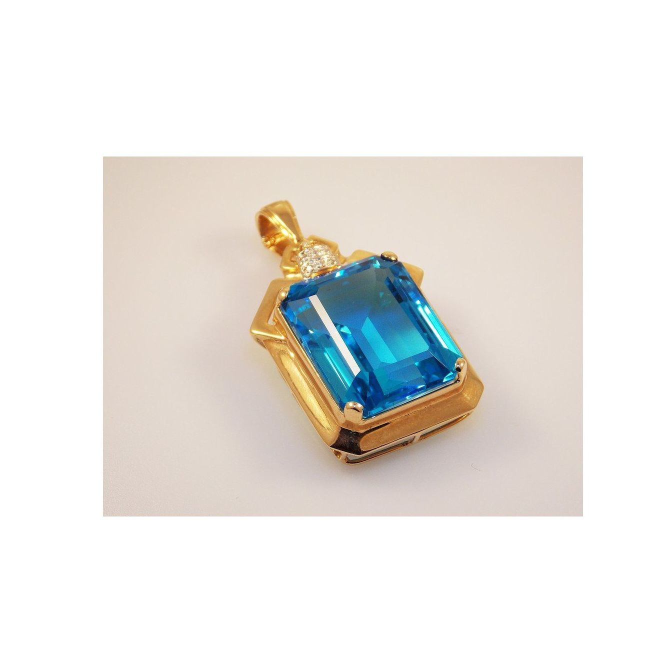 Tasación de joyas: Joyería y relojería de Joyería La Montañesa Tasación de joyas: Joyería y relojería de Joyería La Montañesa