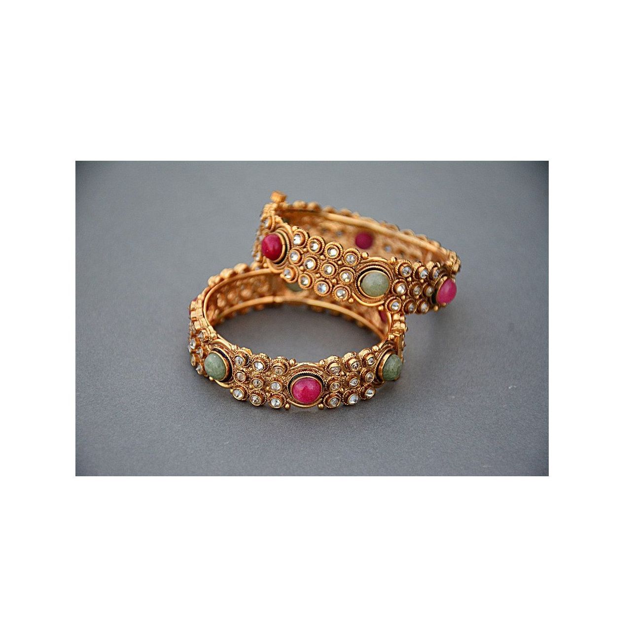 Regalos en Joyas: Joyería y relojería de Joyería La Montañesa Regalos en Joyas: Joyería y relojería de Joyería La Montañesa
