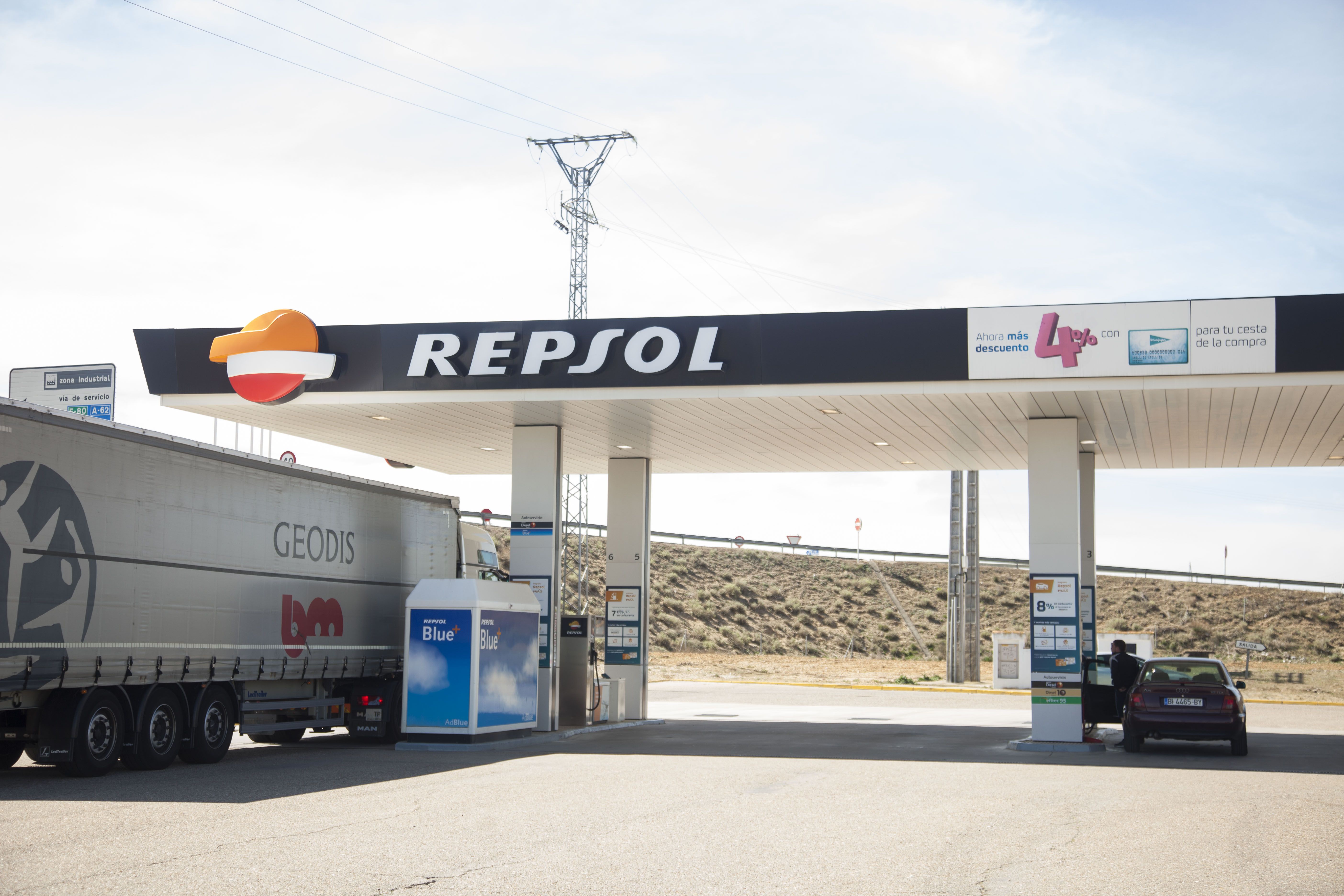 Carburantes Repsol en Dueñas, Palencia