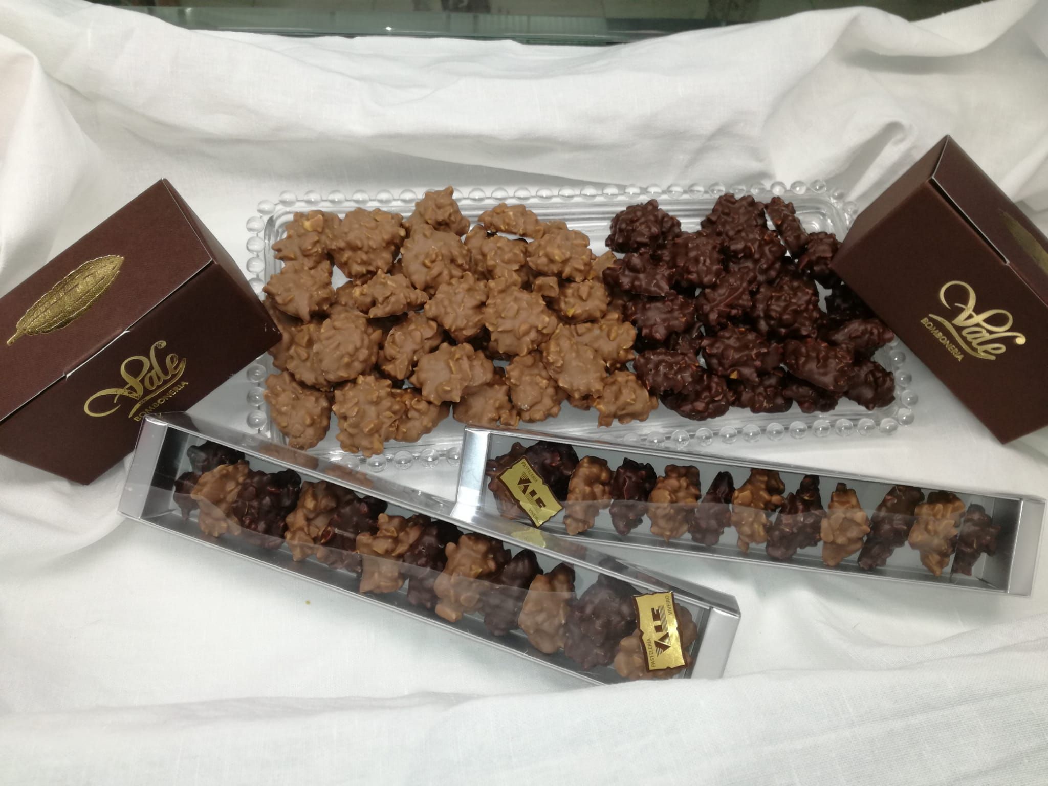 Bombones y chocolates: Products de Vale Pastelería Bombones y chocolates: Products de Vale Pastelería