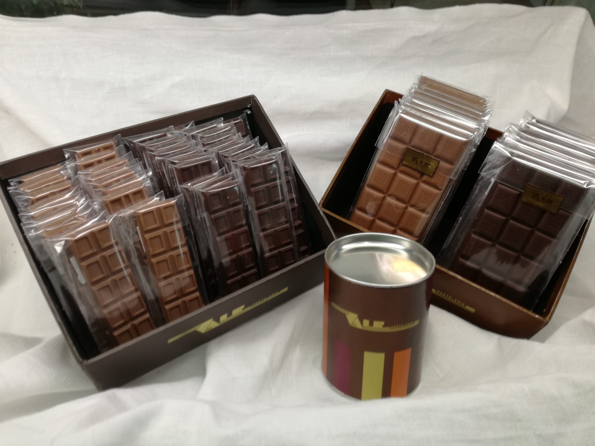 Bombones y chocolates: Products de Vale Pastelería Bombones y chocolates: Products de Vale Pastelería
