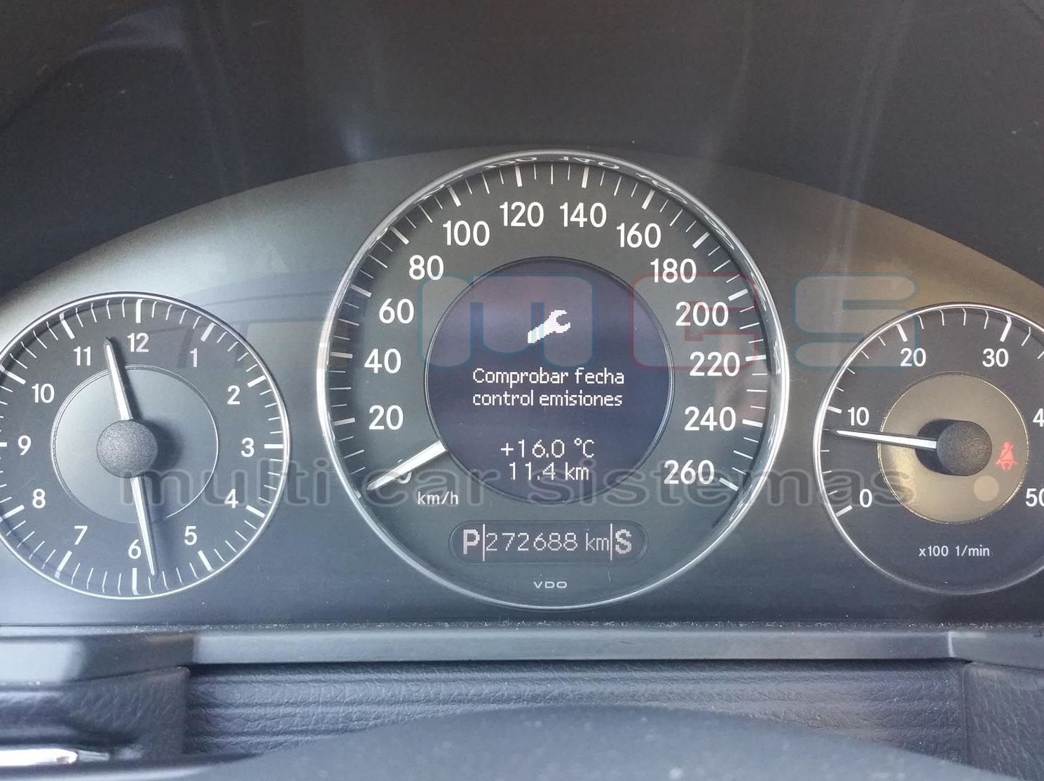 Comprobar fecha de control de emisiones Mercedes Benz Comprobar fecha de control de emisiones Mercedes Benz