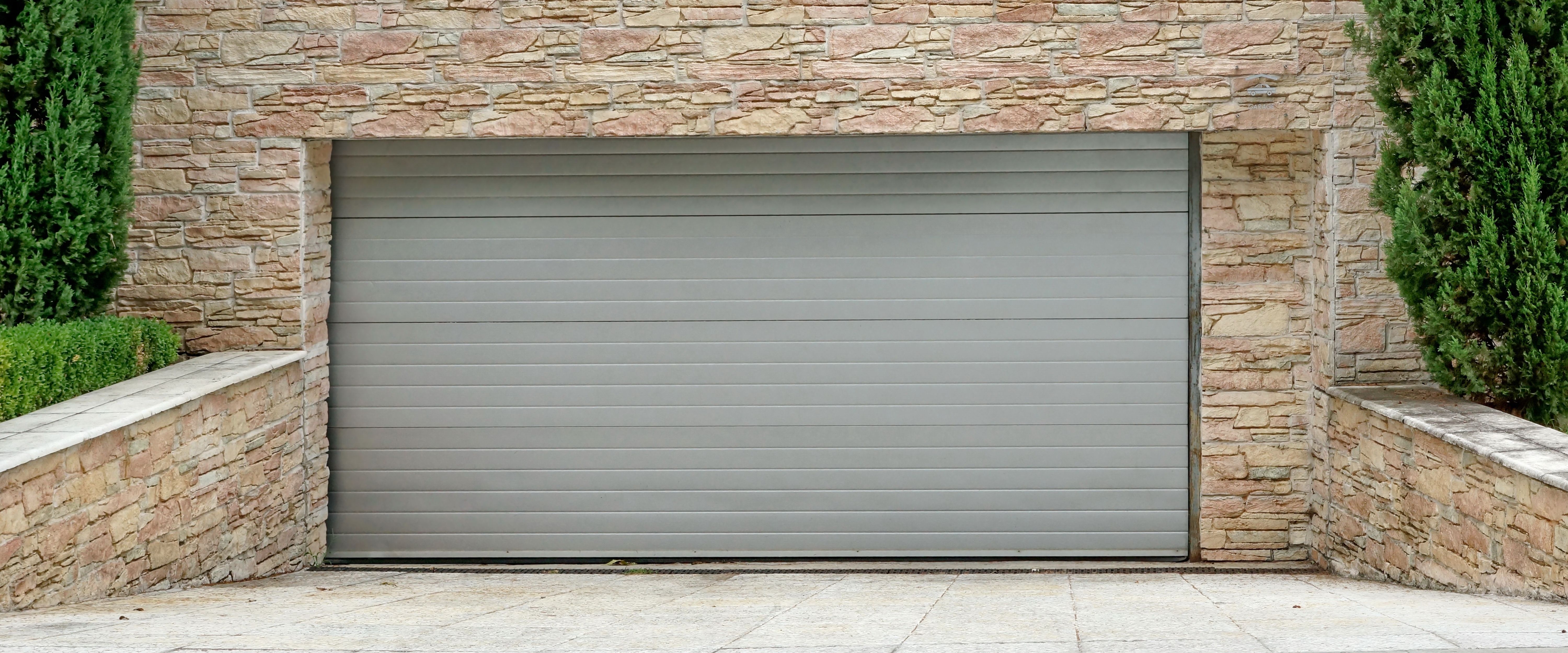 Puertas y persianas enrrollables: Servicios de Metalcristal Puertas y persianas enrrollables: Servicios de Metalcristal