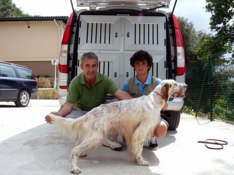 Tarifas (especial cazadores): Servicios de Errekagane Residencia Canina Tarifas (especial cazadores): Servicios de Errekagane Residencia Canina