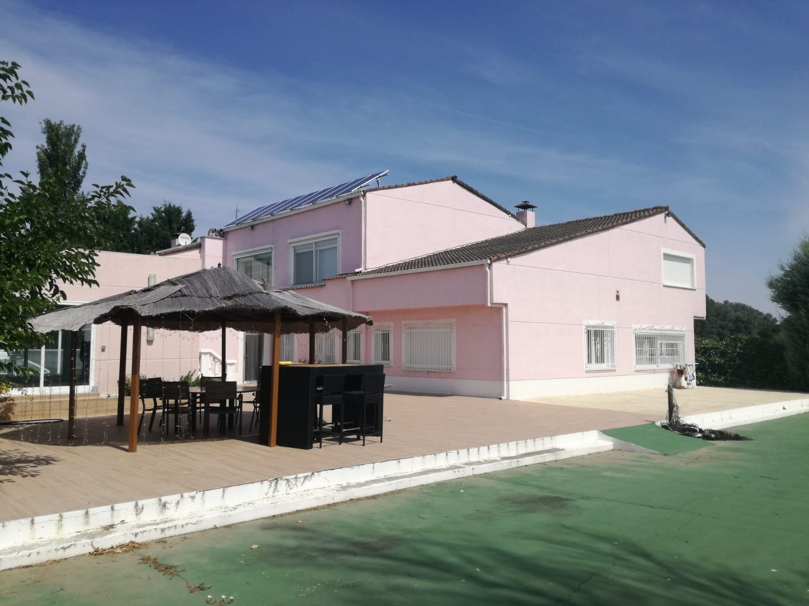 Instalaciones aisladas: Servicios de Farcav Renovables Instalaciones aisladas: Servicios de Farcav Renovables