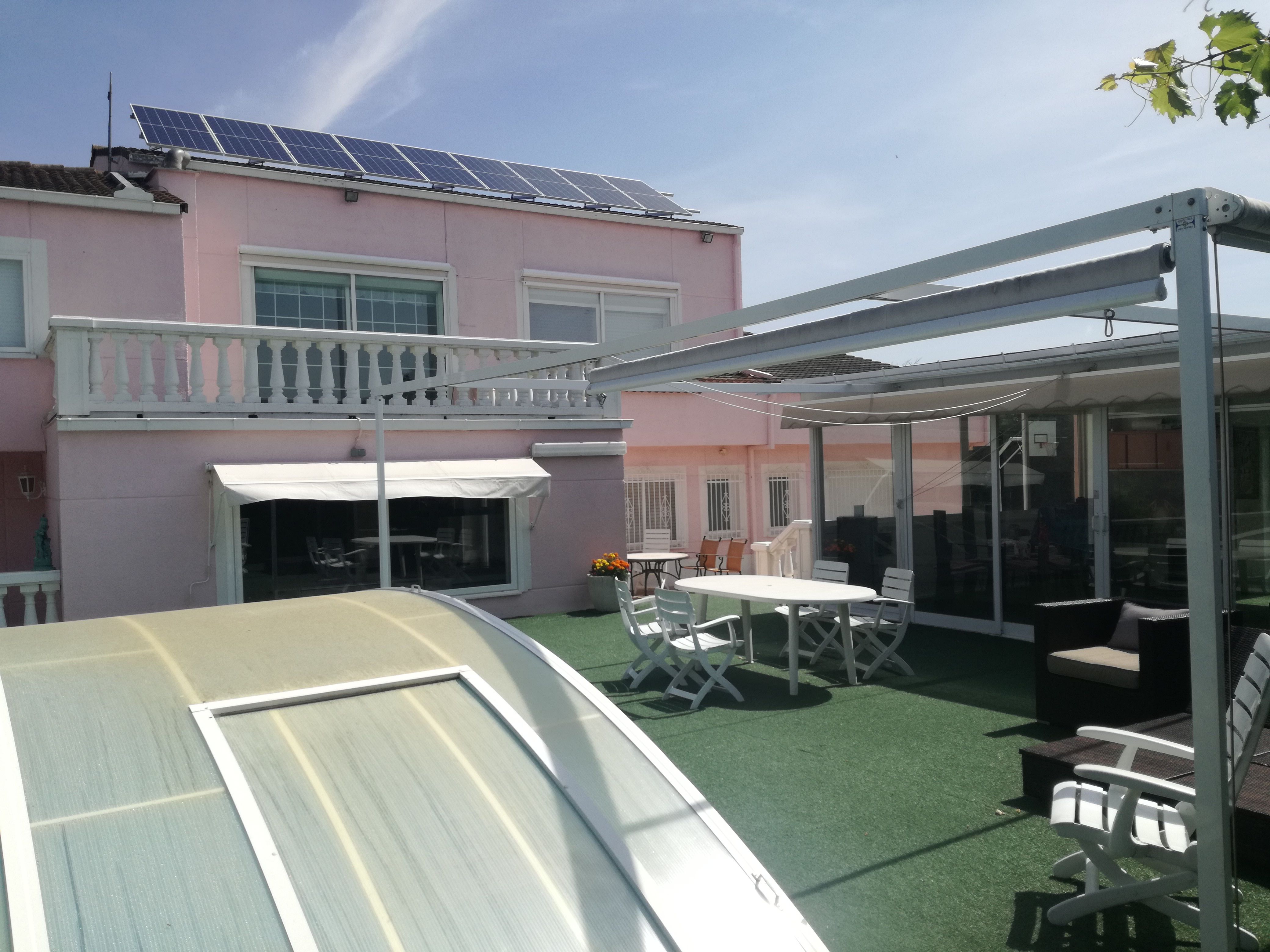 Bombeo solar: Servicios de Farcav Renovables Bombeo solar: Servicios de Farcav Renovables