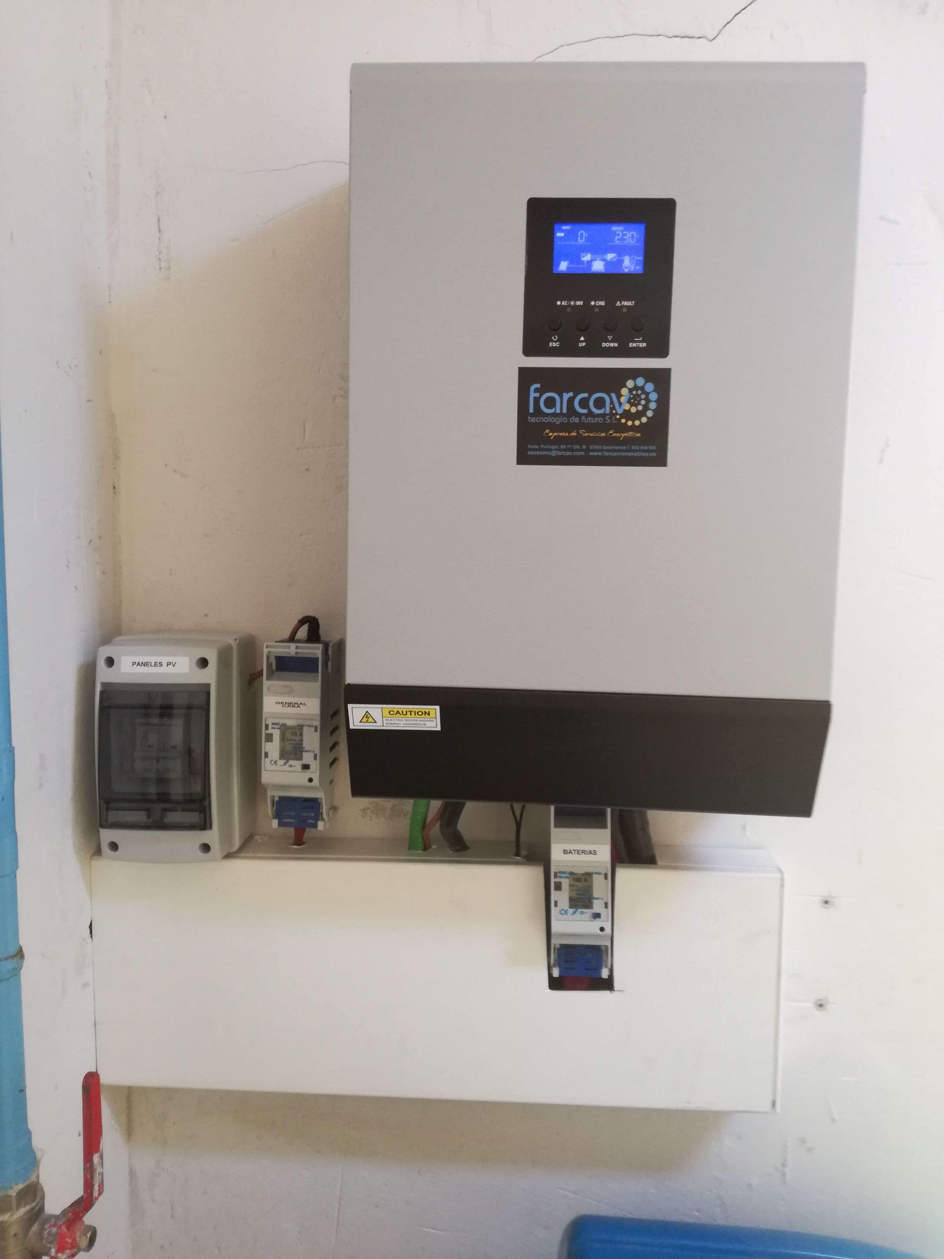 Instalaciones aisladas: Servicios de Farcav Renovables Instalaciones aisladas: Servicios de Farcav Renovables