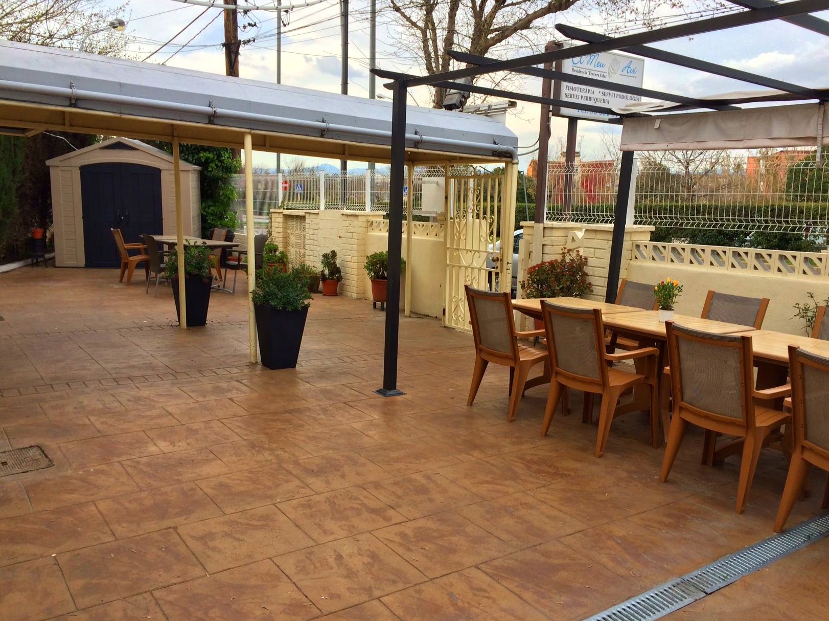 Patio delantero Patio delantero