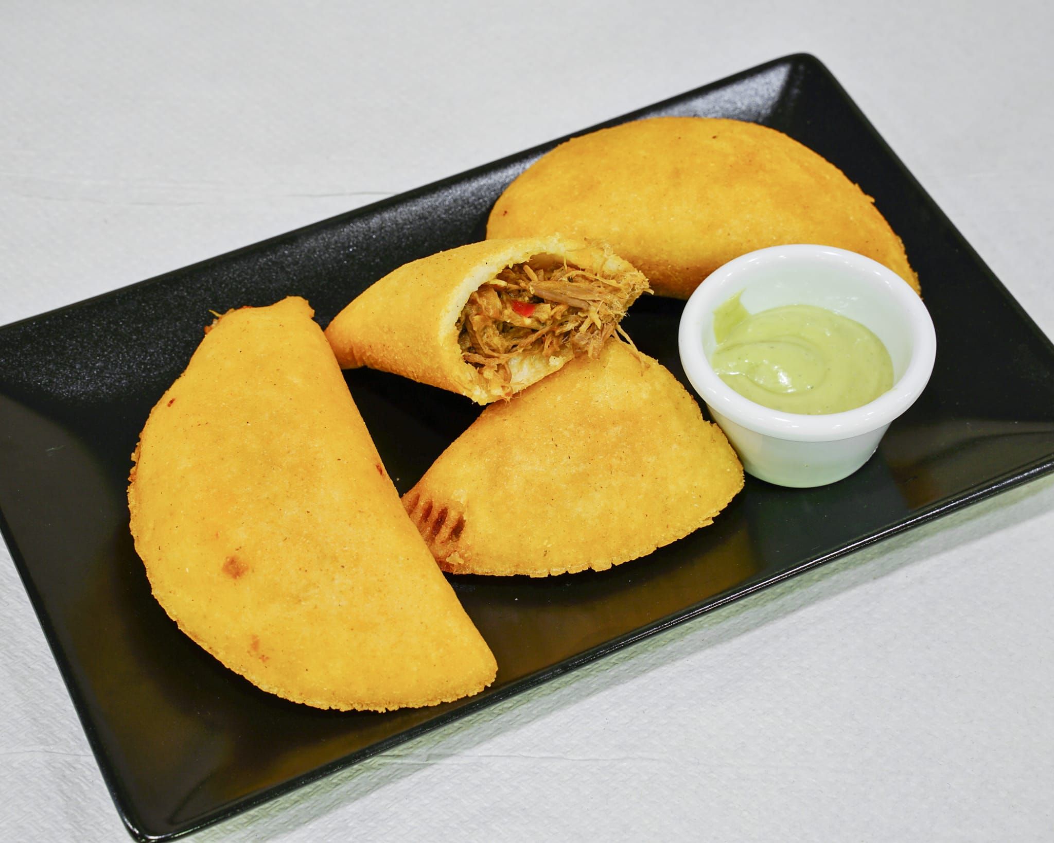 Empanadas venezolanas: Carta de La Tertulia Venezuela Gastro - Café Bar Empanadas venezolanas: Carta de La Tertulia Venezuela Gastro - Café Bar