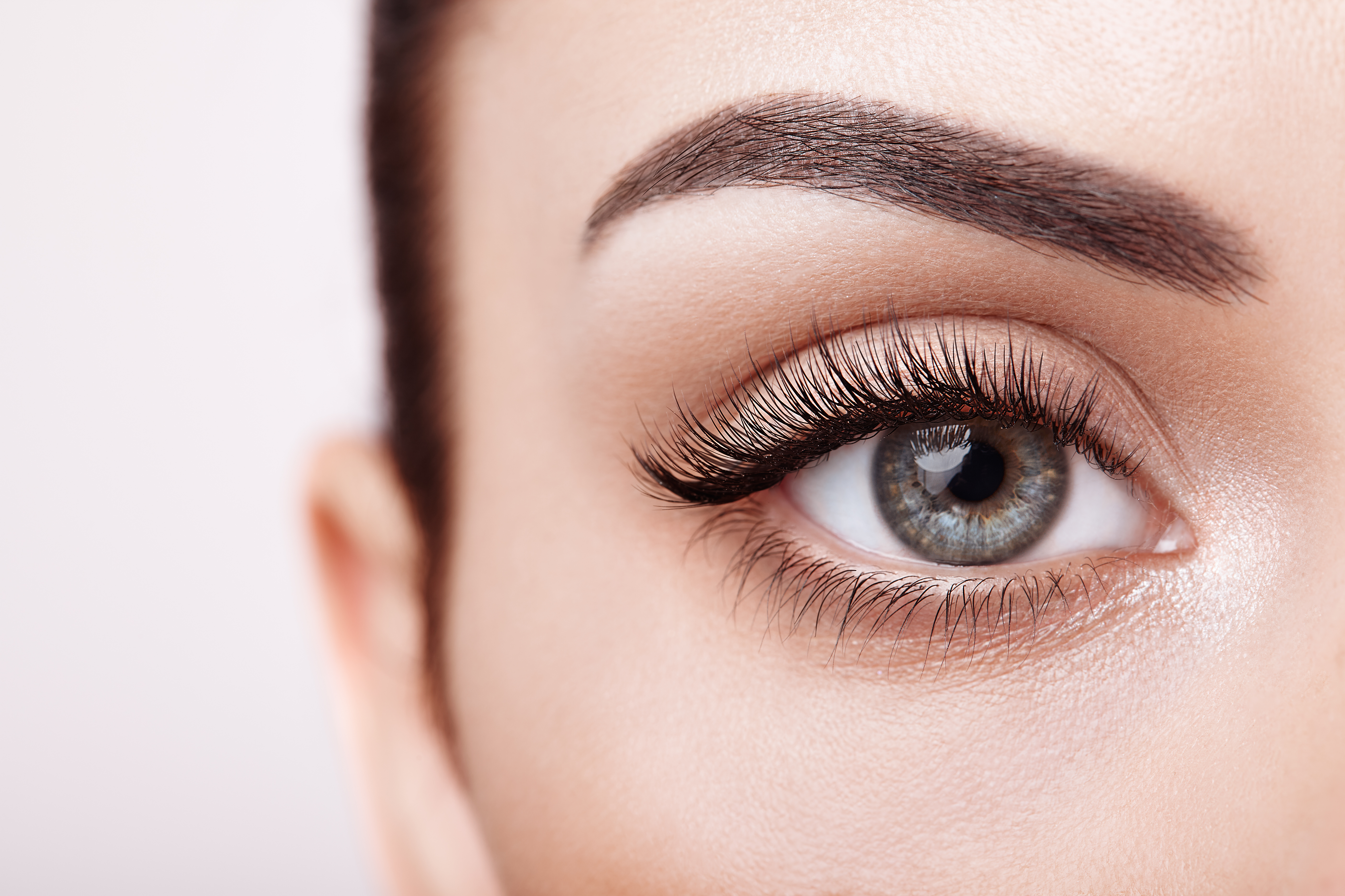 Tinte de cejas: Tratamientos de Pies y Manos Tinte de cejas: Tratamientos de Pies y Manos