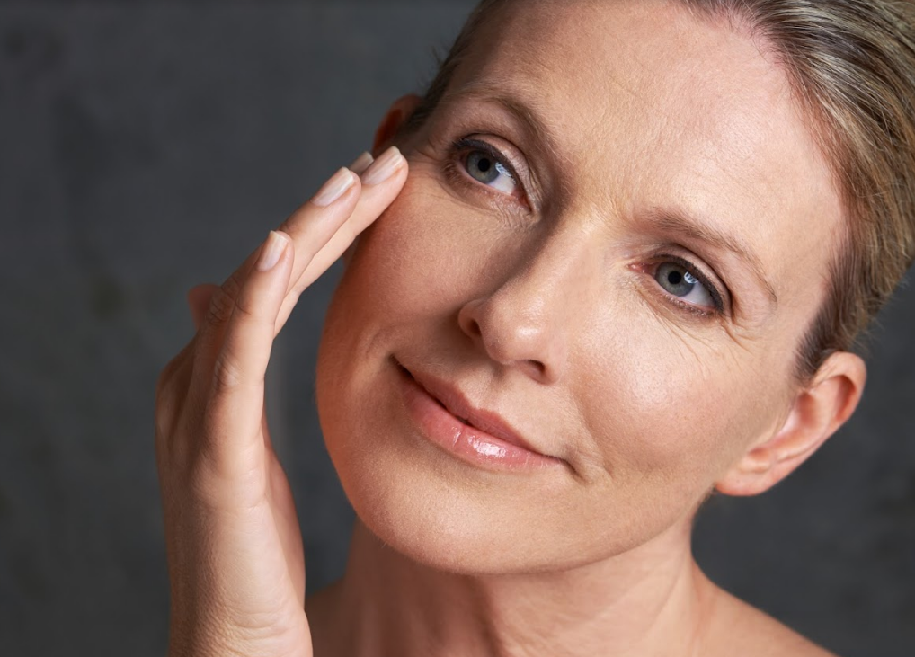 Tratamiento bolsas y ojeras + presoterapia ocular: Tratamientos de Pies y Manos Tratamiento bolsas y ojeras + presoterapia ocular: Tratamientos de Pies y Manos