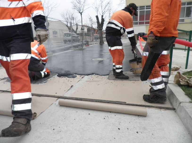 Asfalto fundido : Servicios de Asfaltados Olarra Asfalto fundido : Servicios de Asfaltados Olarra