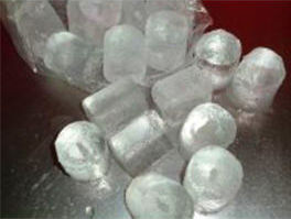 Cubitos de hielo macizo: Productos y servicios de Hielos Alvarado Cubitos de hielo macizo: Productos y servicios de Hielos Alvarado