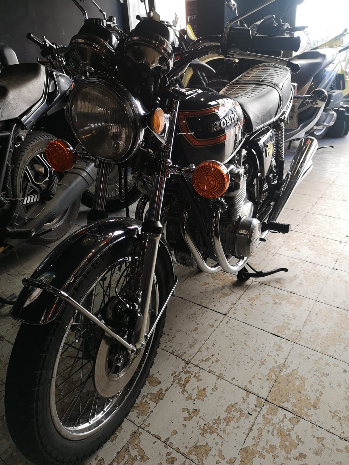 Reparación de motos clásicas: Taller de Motos y Venta de Gas Motorrad S.L. (Antiguo Electric Moto Andrés) Reparación de motos clásicas: Taller de Motos y Venta de Gas Motorrad S.L. (Antiguo Electric Moto Andrés)