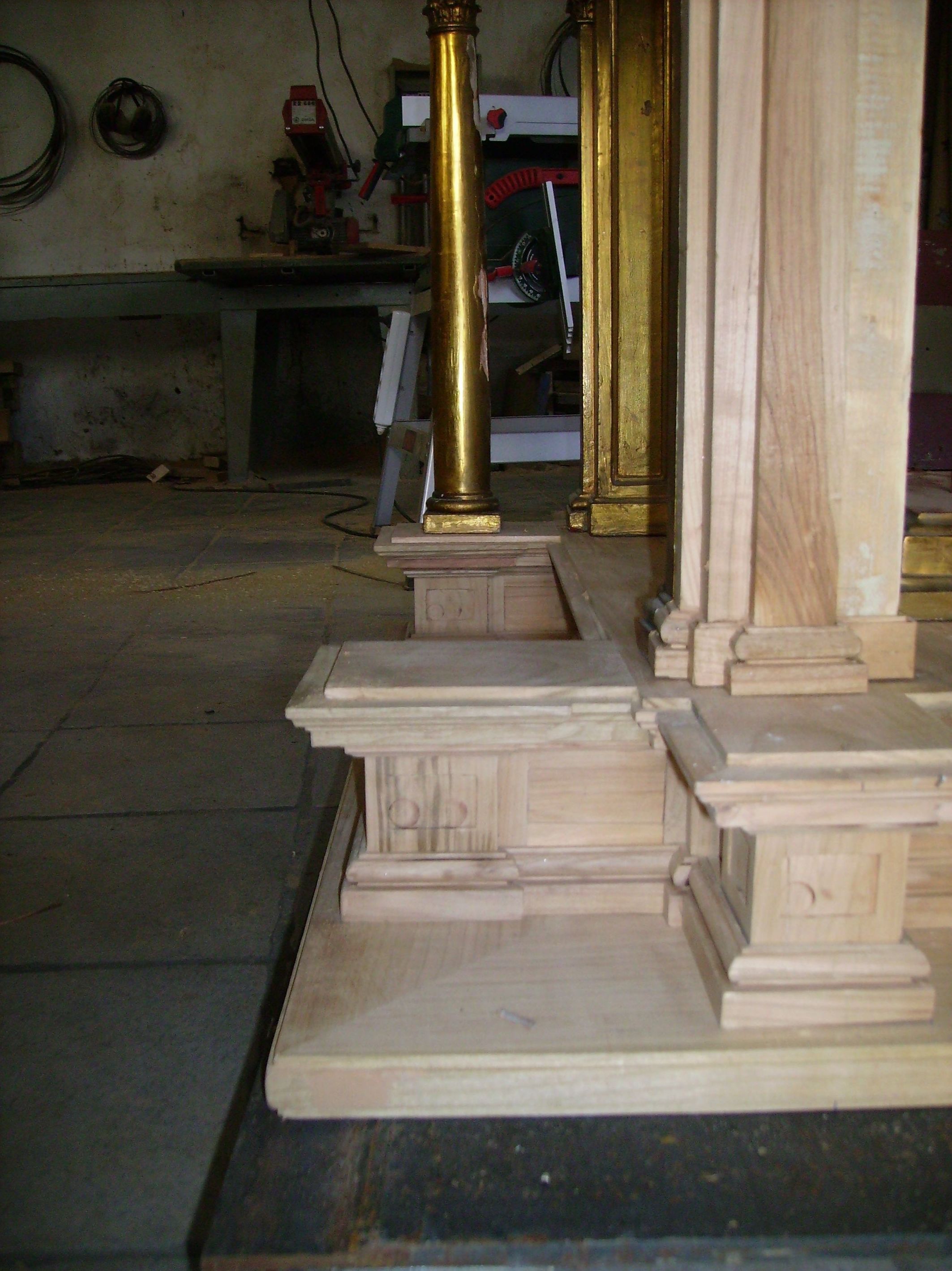 Detalle de soporte de madera