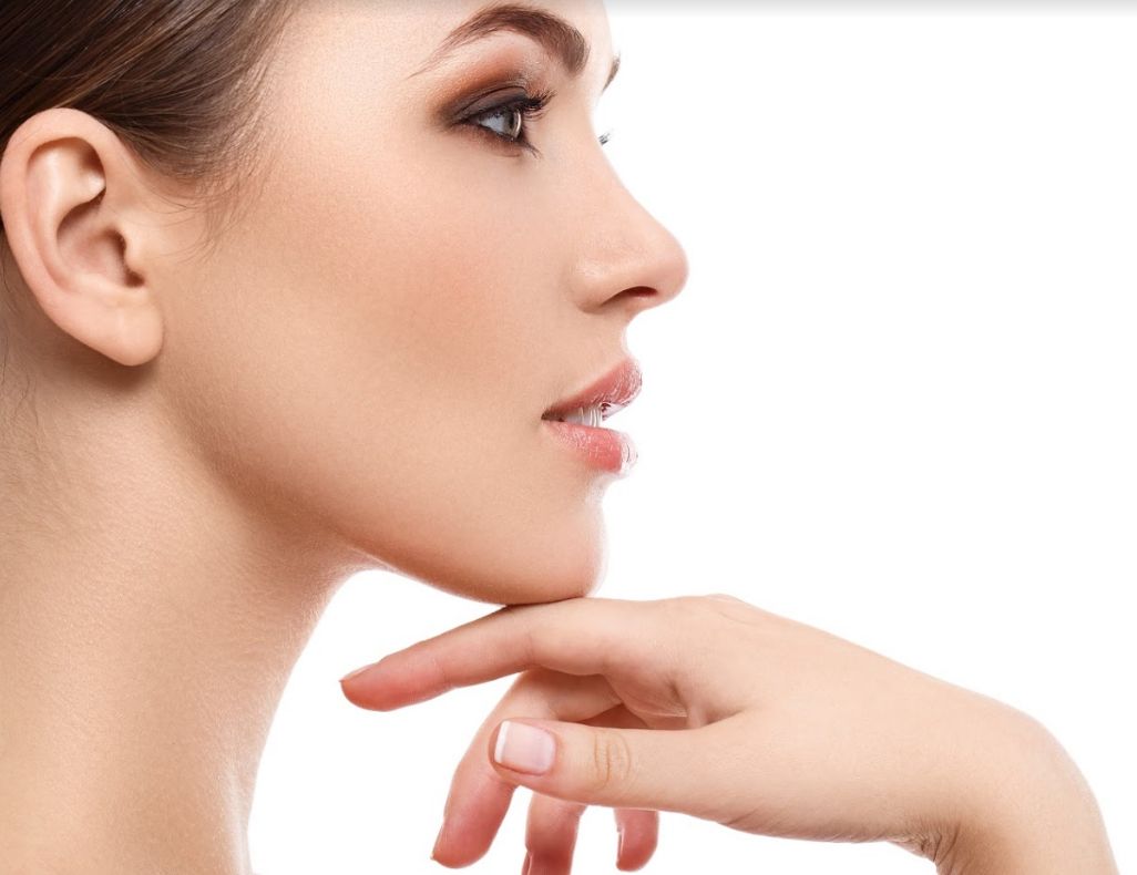 Unidad de estética facial: Tratamientos de estética de LUIS ÁLVAREZ DE CIENFUEGOS GOICOECHEA Unidad de estética facial: Tratamientos de estética de LUIS ÁLVAREZ DE CIENFUEGOS GOICOECHEA