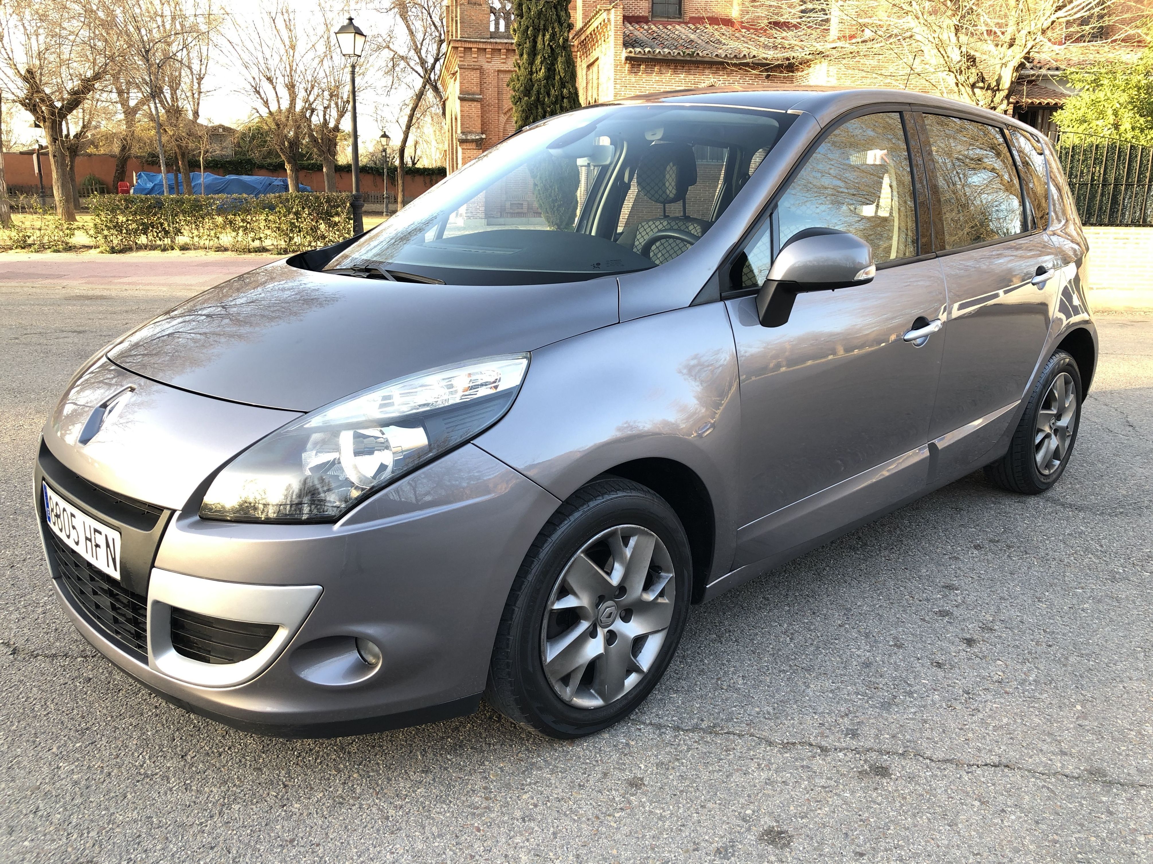 Renault Scenic 1.5 DCI 95 cv Authentique: Todo nuestro stock de M&C Cars Renault Scenic 1.5 DCI 95 cv Authentique: Todo nuestro stock de M&C Cars