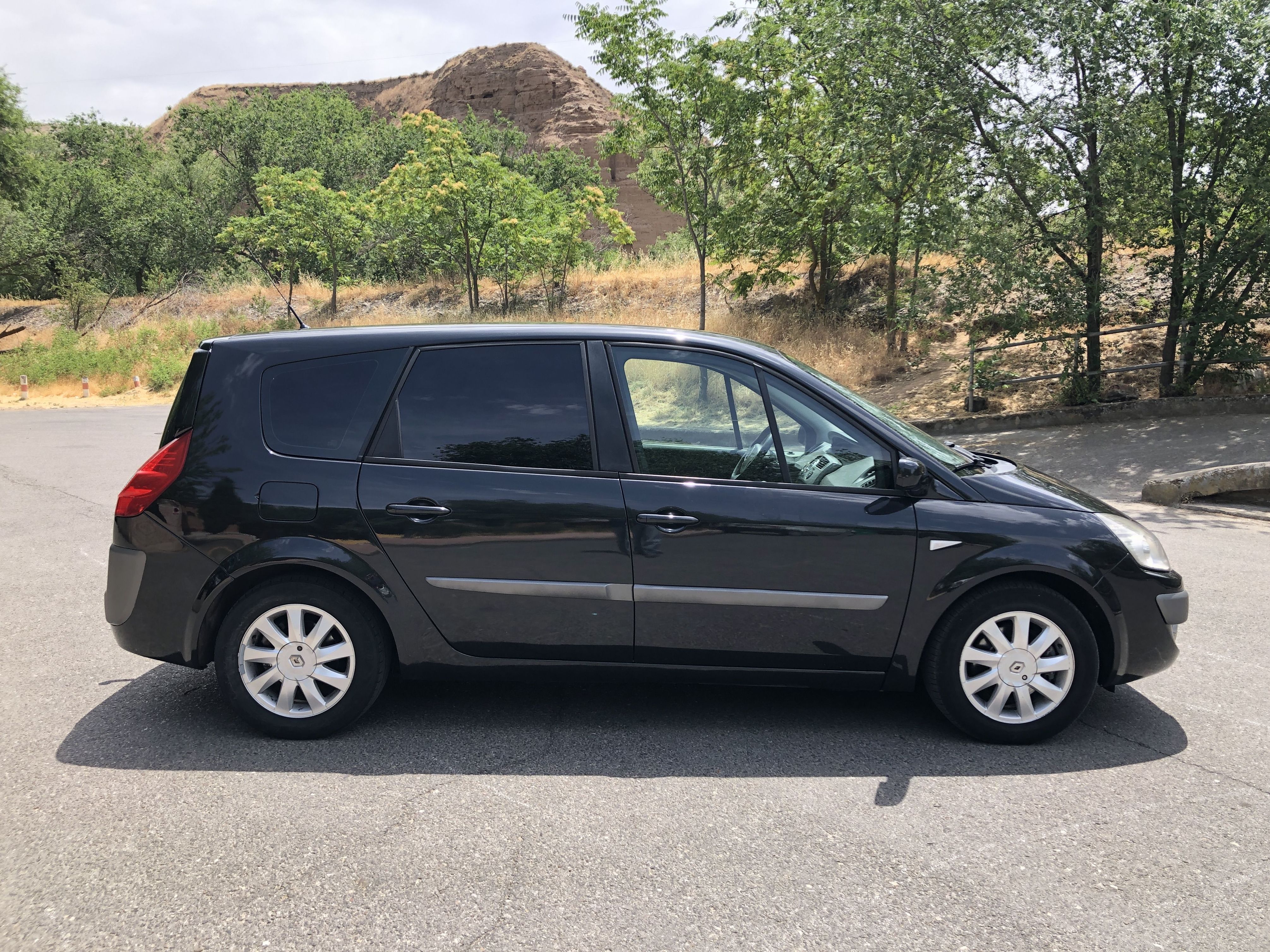 Renault Grand Scenic 1.9 DCI 130 cv: Todo nuestro stock de M&C Cars Renault Grand Scenic 1.9 DCI 130 cv: Todo nuestro stock de M&C Cars