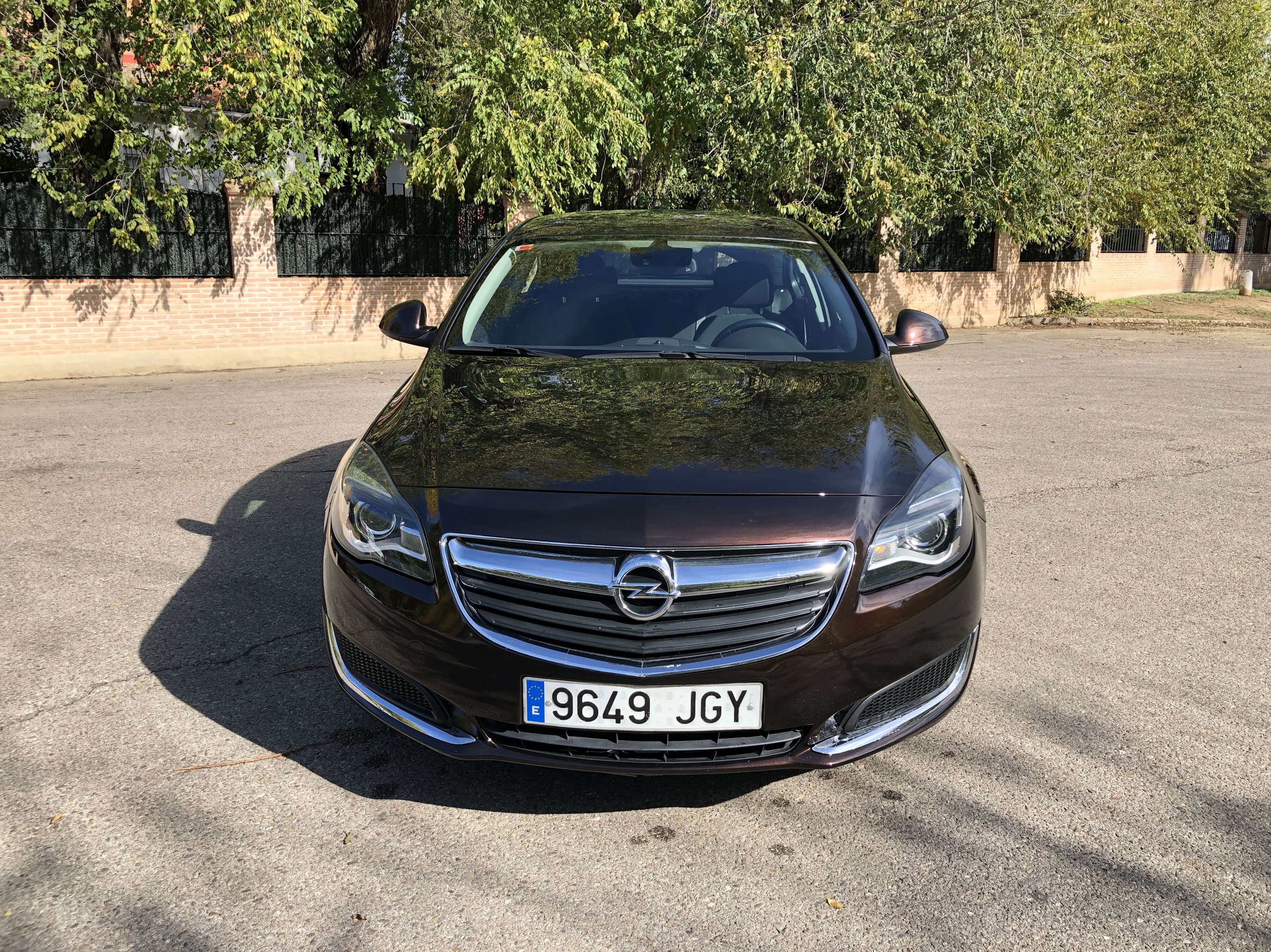Opel Insignia 2.0 CDTI 130 cv Selective Automático: de M&C Cars Opel Insignia 2.0 CDTI 130 cv Selective Automático: de M&C Cars
