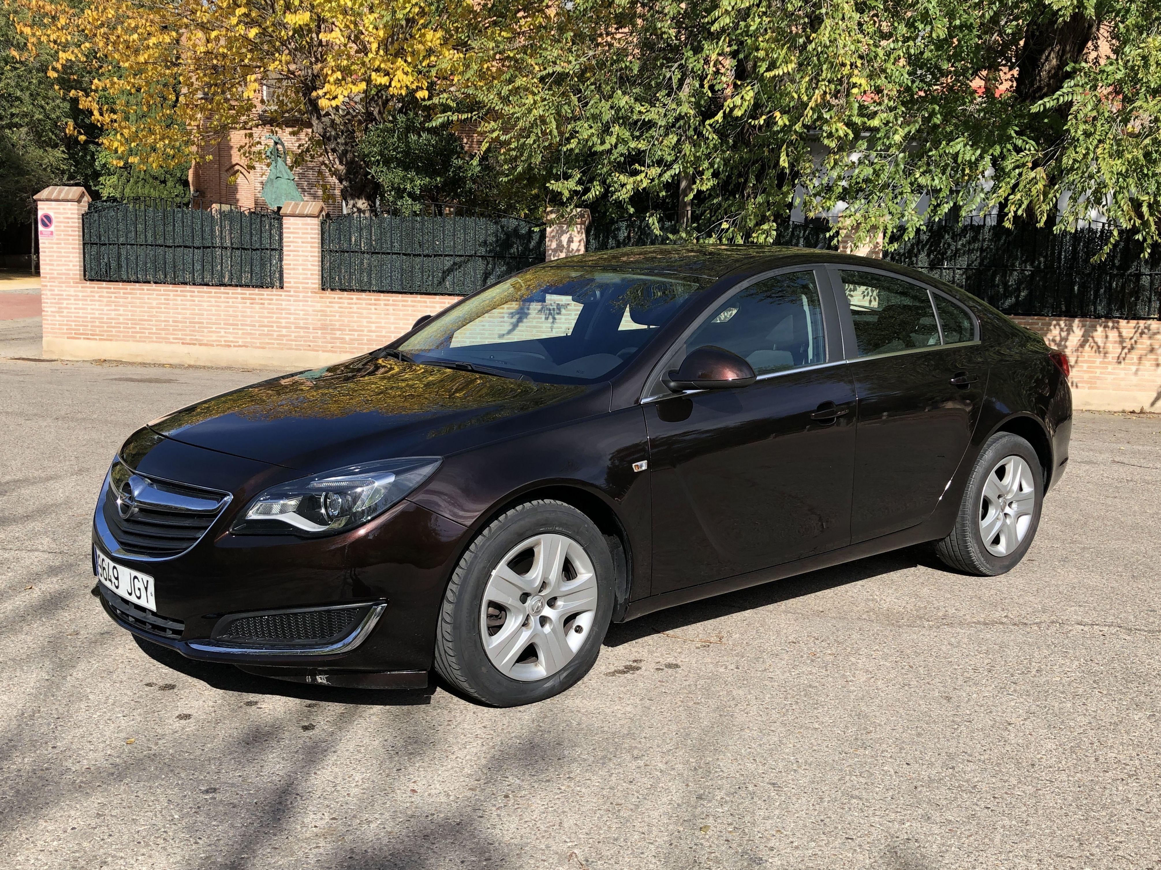 Opel Insignia 2.0 CDTI 130 cv Selective Automático: de M&C Cars Opel Insignia 2.0 CDTI 130 cv Selective Automático: de M&C Cars
