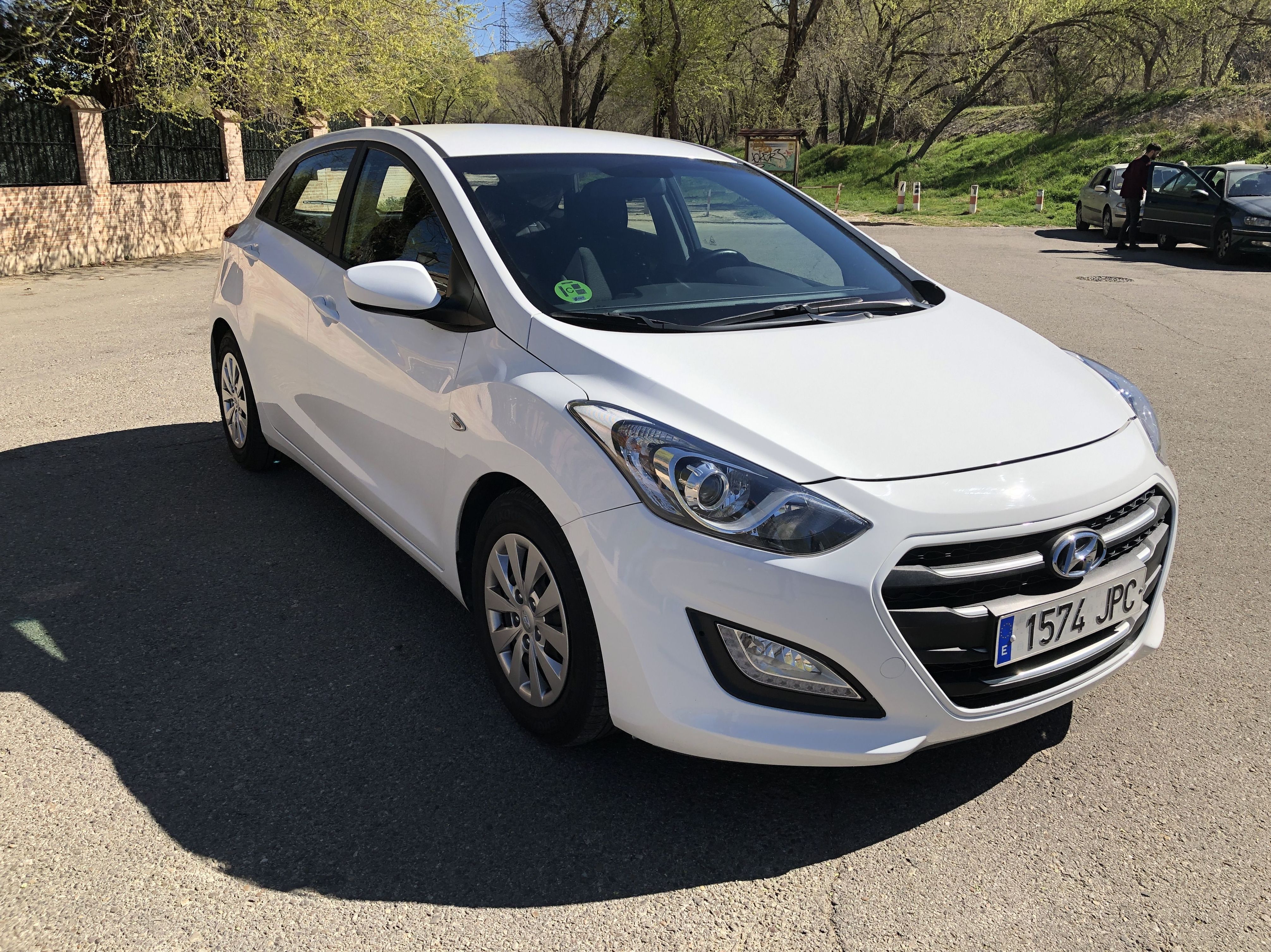 Hyundai I30 1.4 MPI 100 cv 5P Klass: Todo nuestro stock de M&C Cars Hyundai I30 1.4 MPI 100 cv 5P Klass: Todo nuestro stock de M&C Cars