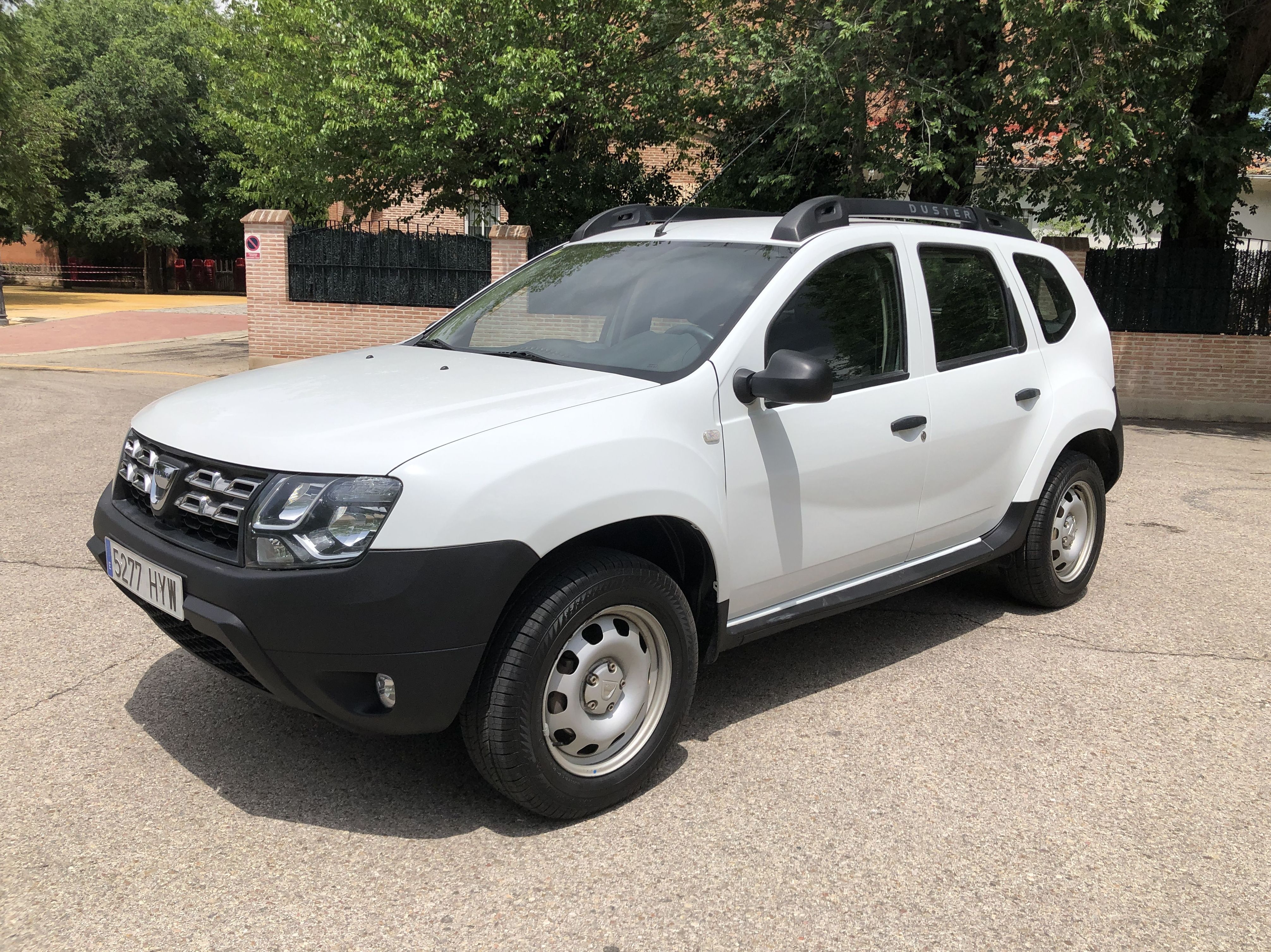 Dacia Duster 1.5 DCI 110 cv 4x4 Ambiance: de M&C Cars Dacia Duster 1.5 DCI 110 cv 4x4 Ambiance: de M&C Cars