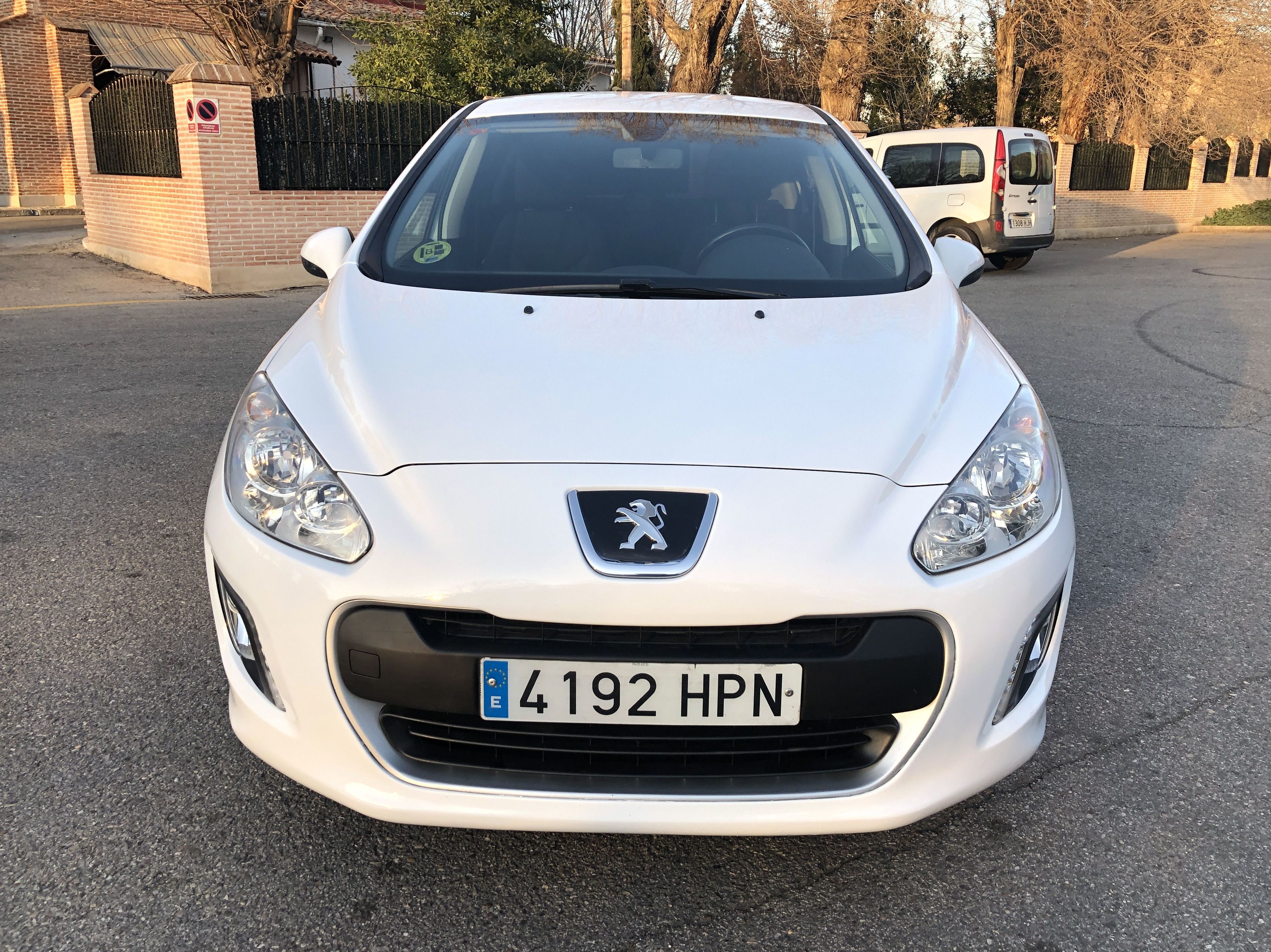 Peugeot 308 1.6 HDI 92 cv 5 Puertas: Todo nuestro stock de M&C Cars Peugeot 308 1.6 HDI 92 cv 5 Puertas: Todo nuestro stock de M&C Cars