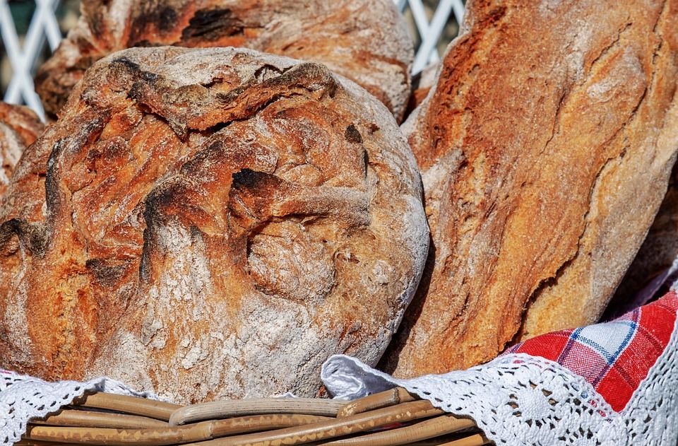 Panes artesanales: Servicios de Forn Pastisseria Tonet i Roseta Panes artesanales: Servicios de Forn Pastisseria Tonet i Roseta
