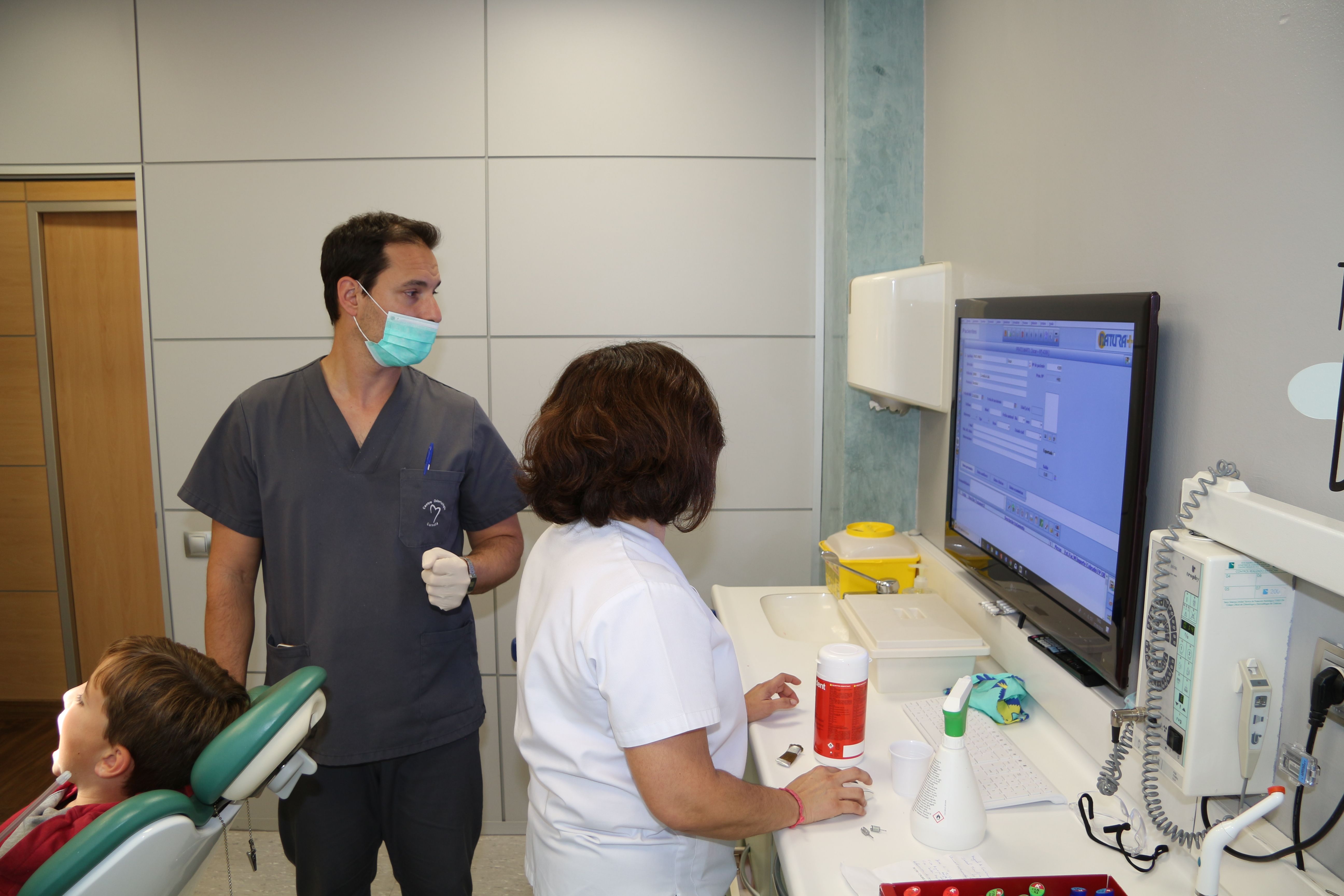 Odontopediatría: Tratamientos Dentales de Centre Odontologic Cornella Odontopediatría: Tratamientos Dentales de Centre Odontologic Cornella