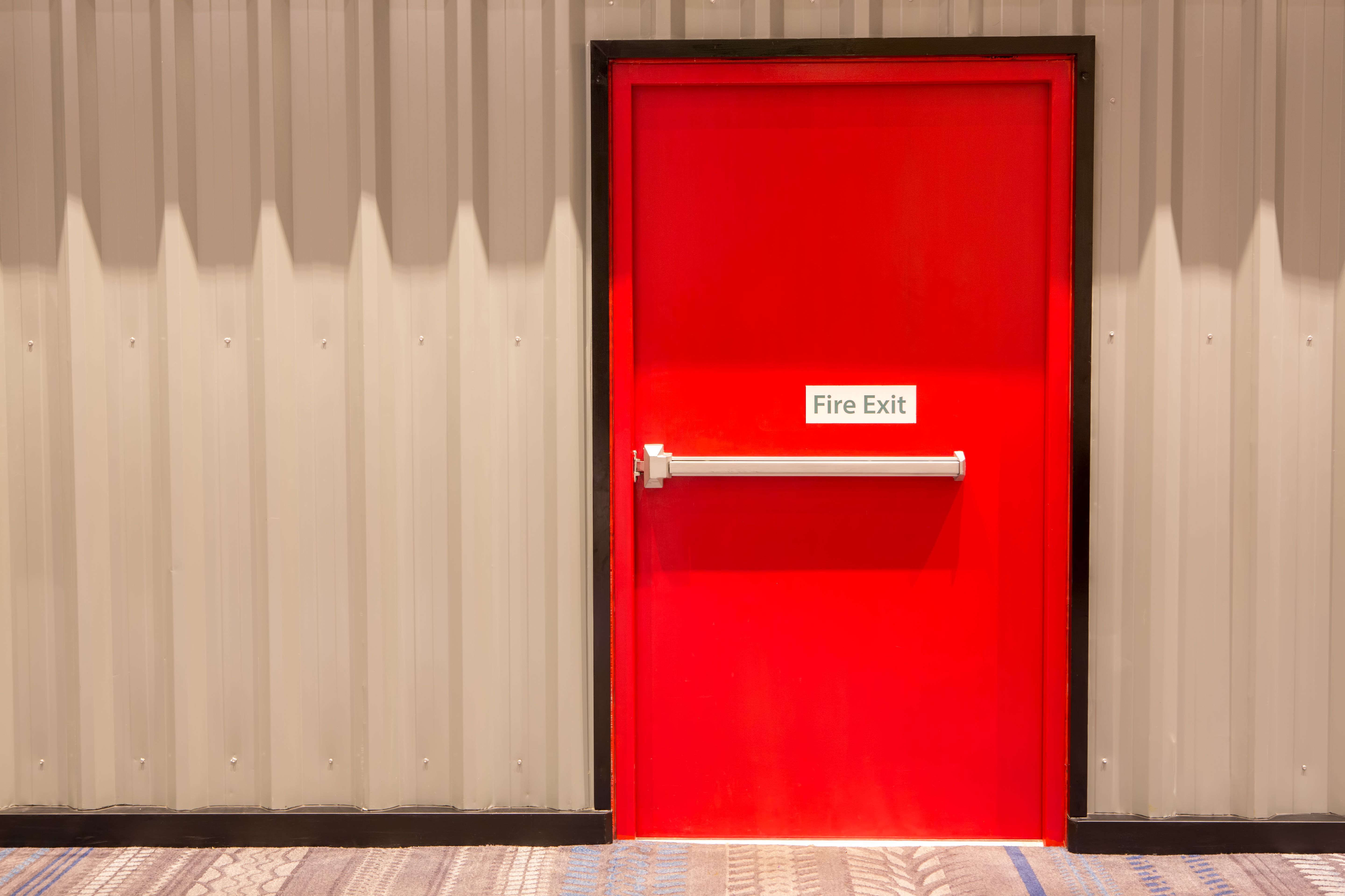 Mantenimiento de puertas cortafuegos: Servicios de Construcciones Metálicas Metalvil Mantenimiento de puertas cortafuegos: Servicios de Construcciones Metálicas Metalvil