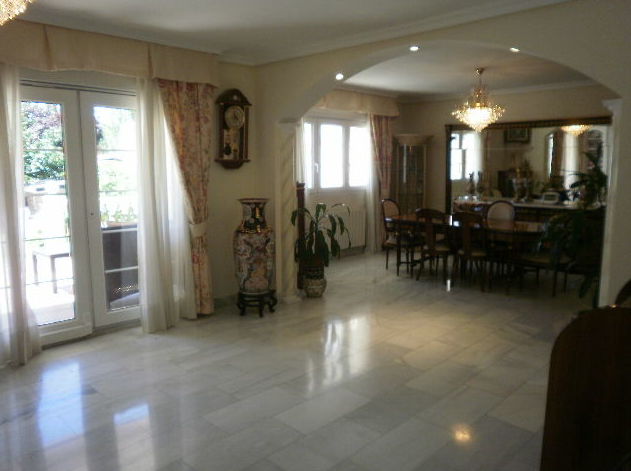 Chalet Pareado en Zona Hortaleza Ref:00331: Inmuebles de S. P. Internacionales Chalet Pareado en Zona Hortaleza Ref:00331: Inmuebles de S. P. Internacionales