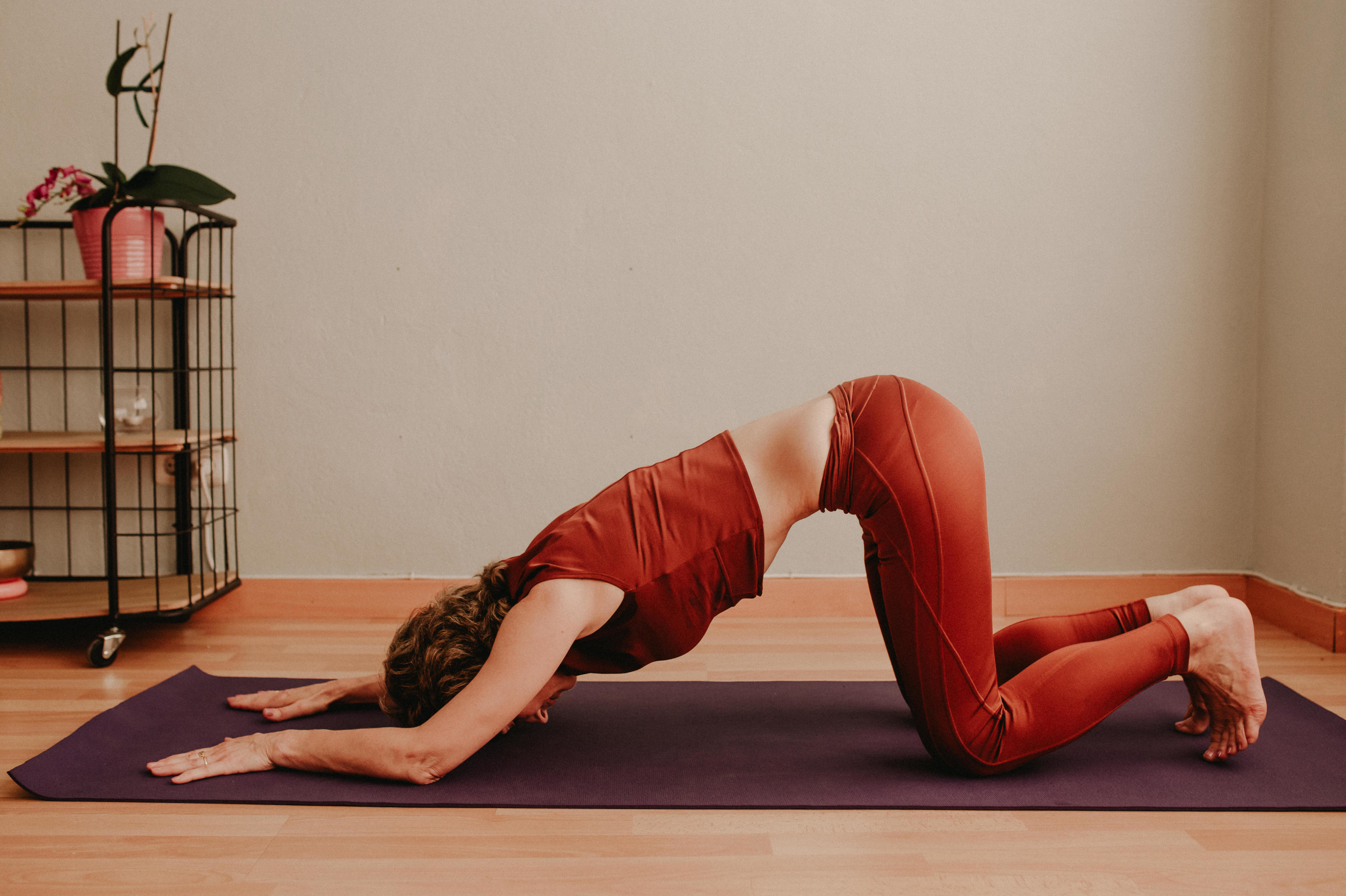 Gimnasia Abodominal Hipopresiva - Proximamente: Servicios de Centro de Yoga Dasya Gimnasia Abodominal Hipopresiva - Proximamente: Servicios de Centro de Yoga Dasya