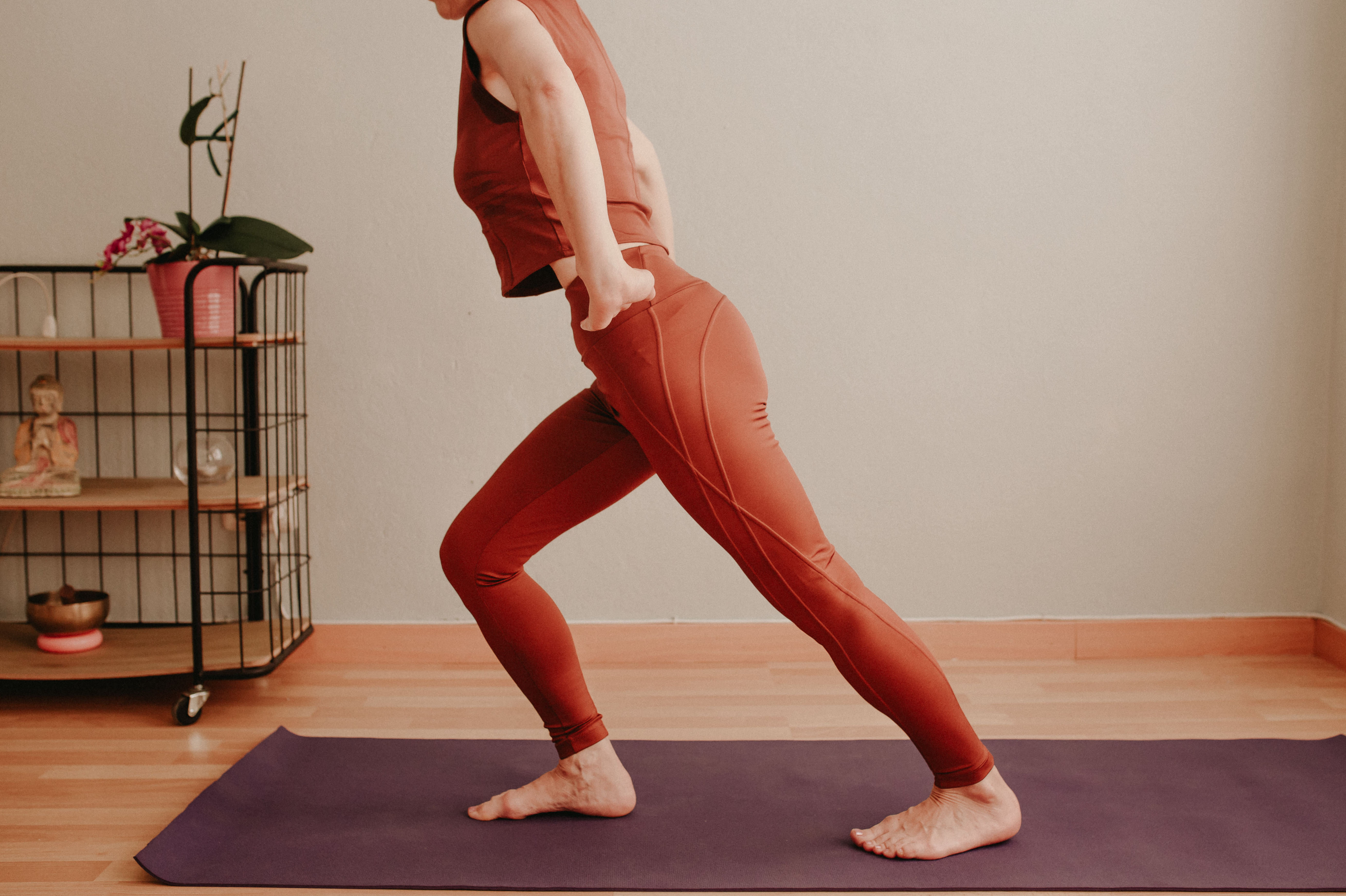 Gimnasia Abodominal Hipopresiva - Proximamente: Servicios de Centro de Yoga Dasya Gimnasia Abodominal Hipopresiva - Proximamente: Servicios de Centro de Yoga Dasya