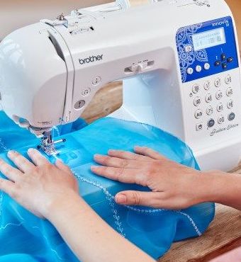 Máquina de coser Brother Innovis 55FE: Productos de KOSSE Máquina de coser Brother Innovis 55FE: Productos de KOSSE