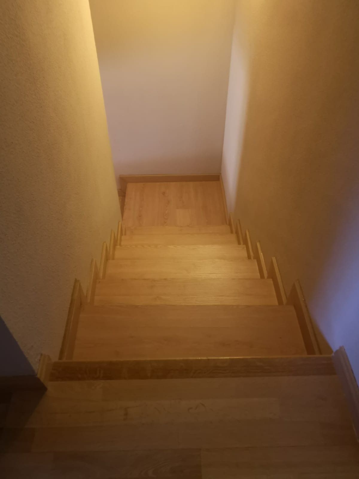 Escaleras de madera: Carpintería a medida de Carpintería Personalizada Escaleras de madera: Carpintería a medida de Carpintería Personalizada