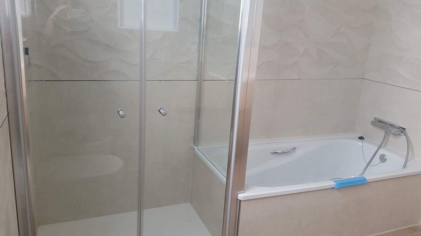 Instalaciones para reformas y sanitarios: Servicios/Venta de equipos de Instalaciones Alba Instalaciones para reformas y sanitarios: Servicios/Venta de equipos de Instalaciones Alba