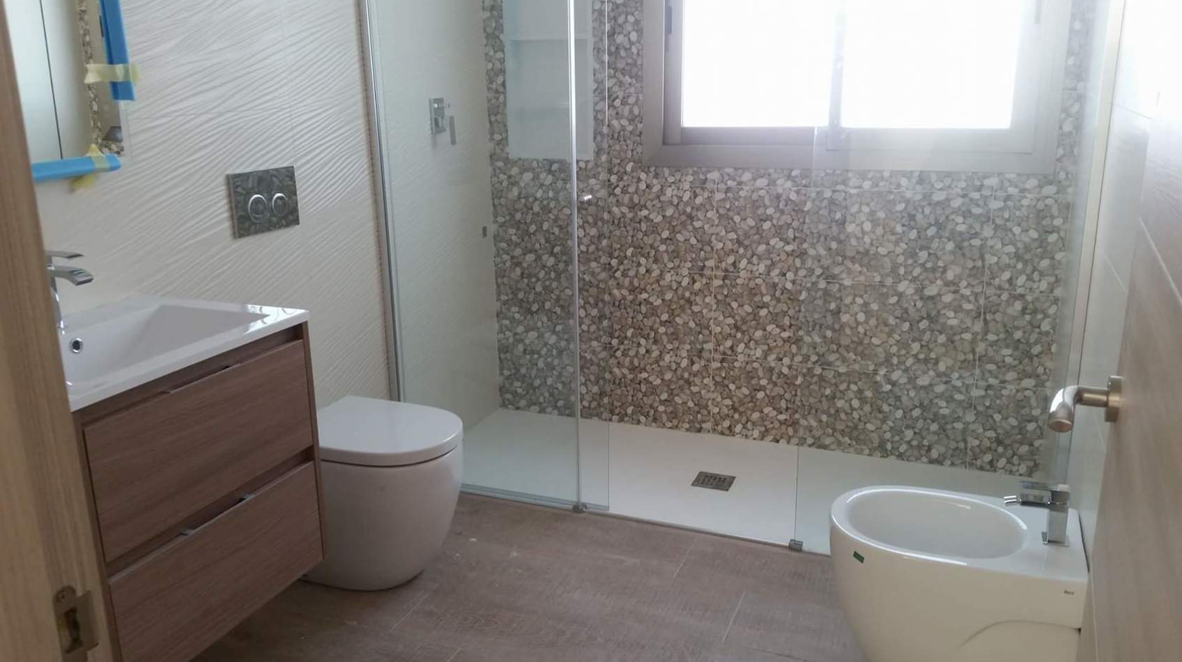 Instalaciones para reformas y sanitarios: Servicios/Venta de equipos de Instalaciones Alba Instalaciones para reformas y sanitarios: Servicios/Venta de equipos de Instalaciones Alba