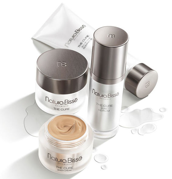 The Cure Collection: Servicios y productos de Salón de Belleza Dafne The Cure Collection: Servicios y productos de Salón de Belleza Dafne