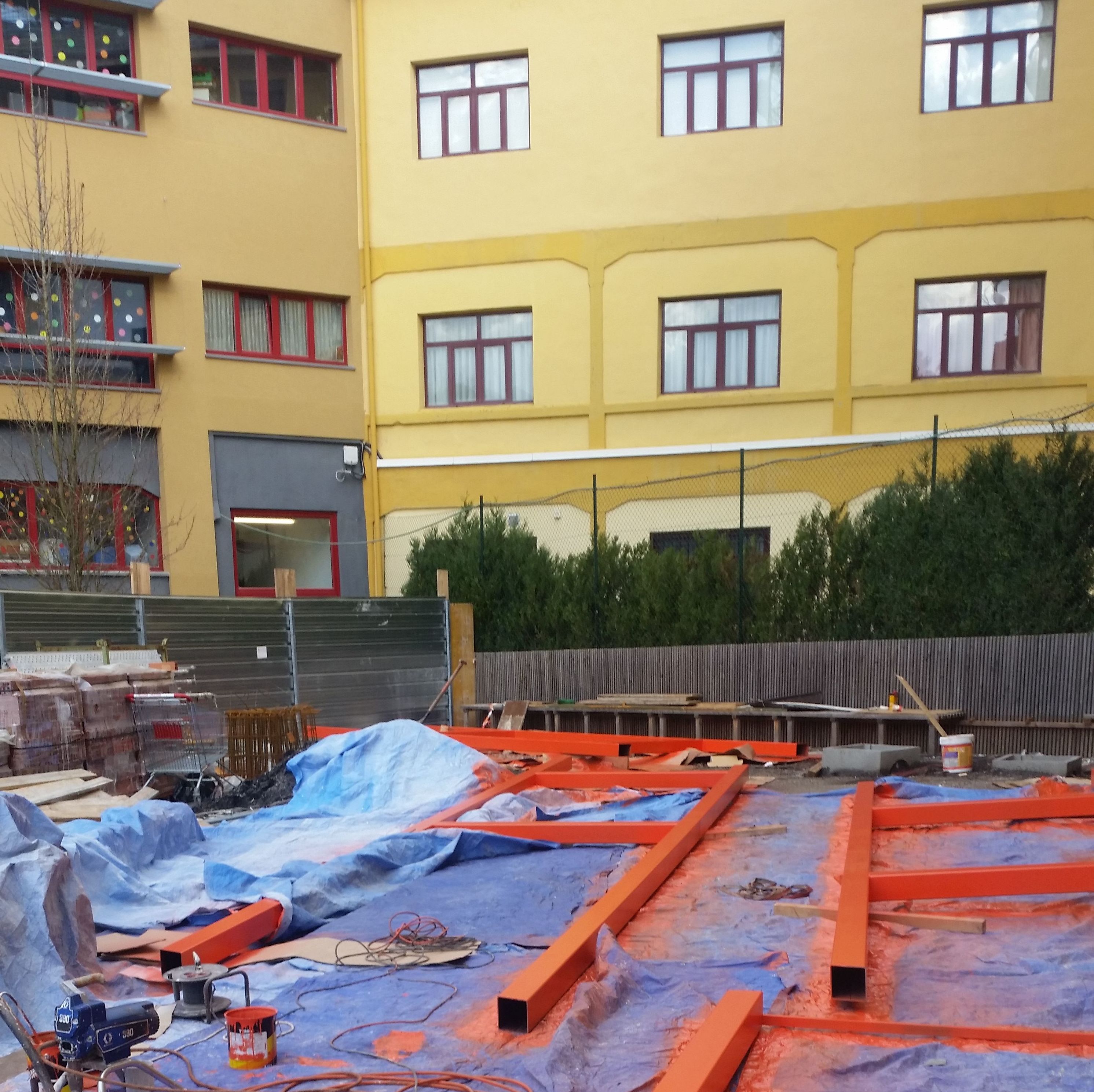 Instalación de todo tipo de ventanas y barandillas: Servicios de Jorge Pinturak Margoak S.L.U. Instalación de todo tipo de ventanas y barandillas: Servicios de Jorge Pinturak Margoak S.L.U.