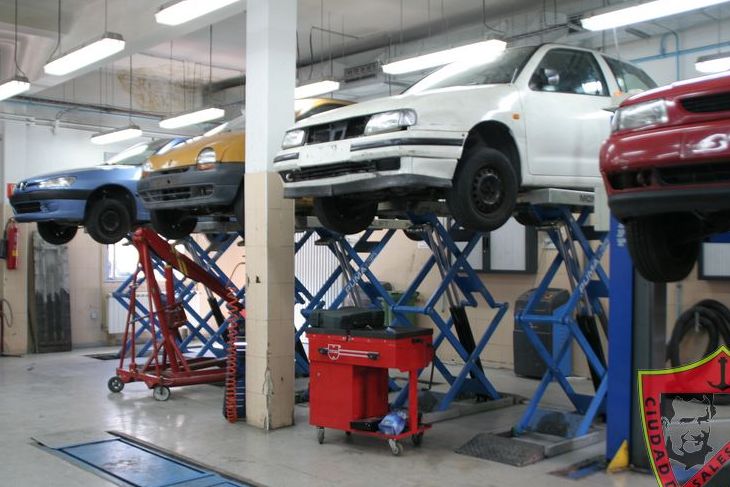 Instalaciones de FP: Servicios de Colegio Salesiano Ciudad de los Muchachos Instalaciones de FP: Servicios de Colegio Salesiano Ciudad de los Muchachos