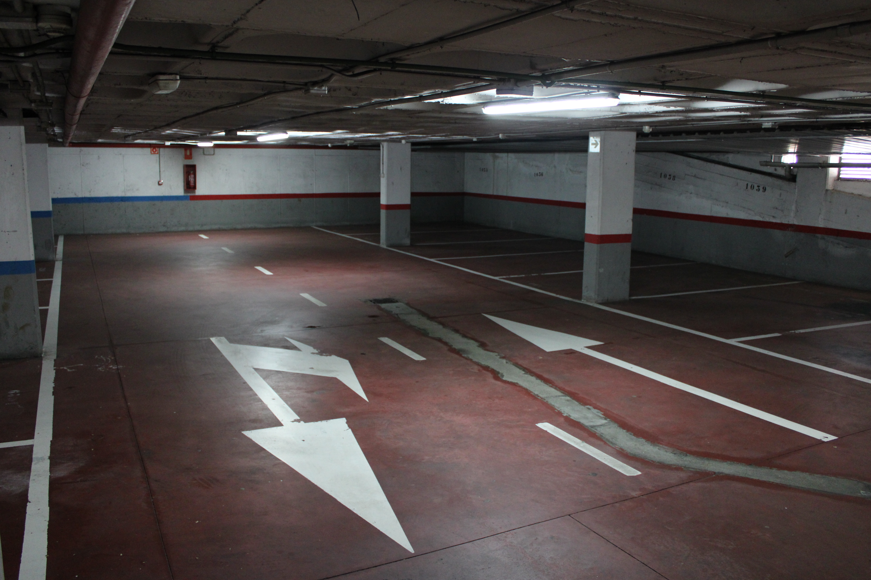 Parking espacioso: Servicios y características de Aparcamiento Orzán - Riazor Parking espacioso: Servicios y características de Aparcamiento Orzán - Riazor