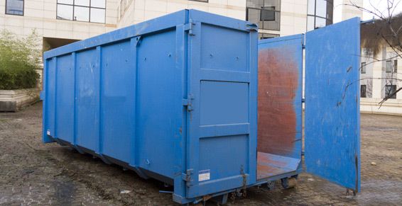 Alquiler e instalación de contenedores de residuos en fábricas: Servicios de Chatarras Marton