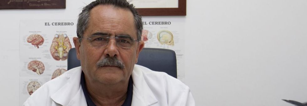 Curriculum: Servicios de Alfonso Prieto Rodríguez - Médico Psiquiatra Curriculum: Servicios de Alfonso Prieto Rodríguez - Médico Psiquiatra