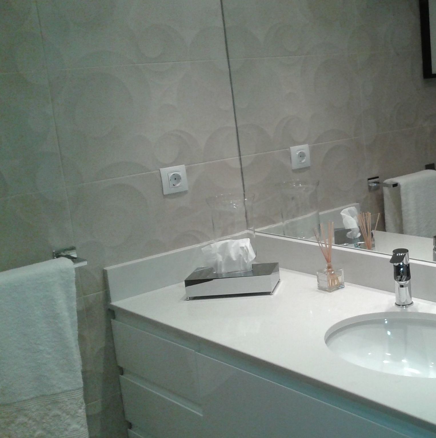 Reforma cuarto de baño: Servicios de Reformas en Zaragoza ROMAR Reforma cuarto de baño: Servicios de Reformas en Zaragoza ROMAR