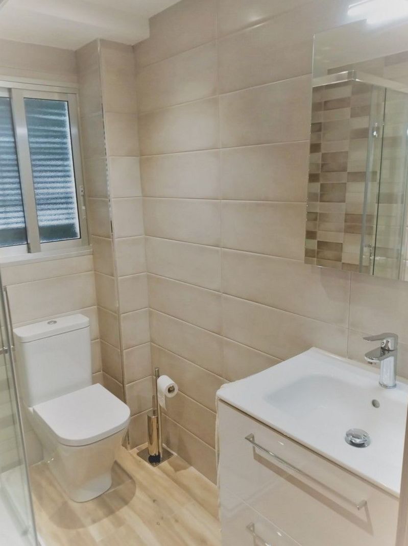 Reforma cuarto de baño: Servicios de Reformas en Zaragoza ROMAR Reforma cuarto de baño: Servicios de Reformas en Zaragoza ROMAR