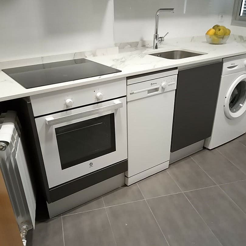 Reforma tu cocina: Servicios de Reformas en Zaragoza ROMAR Reforma tu cocina: Servicios de Reformas en Zaragoza ROMAR