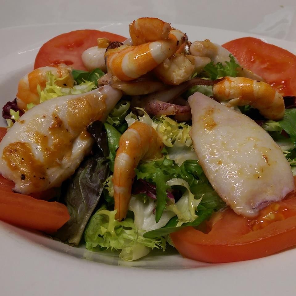 Ensaladas: Nuestra carta de Bar Cervecería Pepe Ensaladas: Nuestra carta de Bar Cervecería Pepe