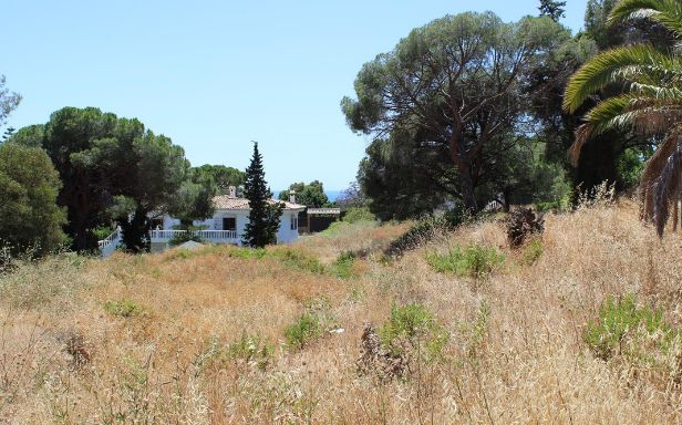 Elviria – Terreno Urbano / Ref.- ID-R3203992: Inmuebles de DreaMarbella Real Estate Elviria – Terreno Urbano / Ref.- ID-R3203992: Inmuebles de DreaMarbella Real Estate