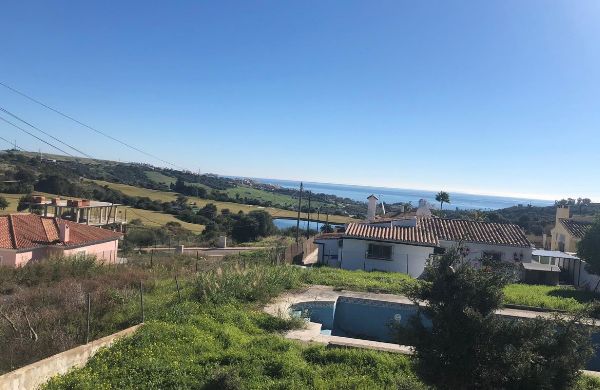 Estepona – Terreno Urbano / Ref.- ID-R3346924: Inmuebles de DreaMarbella Real Estate Estepona – Terreno Urbano / Ref.- ID-R3346924: Inmuebles de DreaMarbella Real Estate
